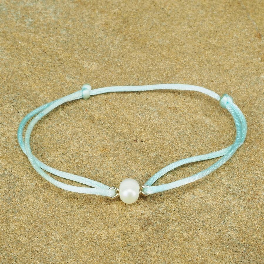 Náramek String - říční perla modrý světlý